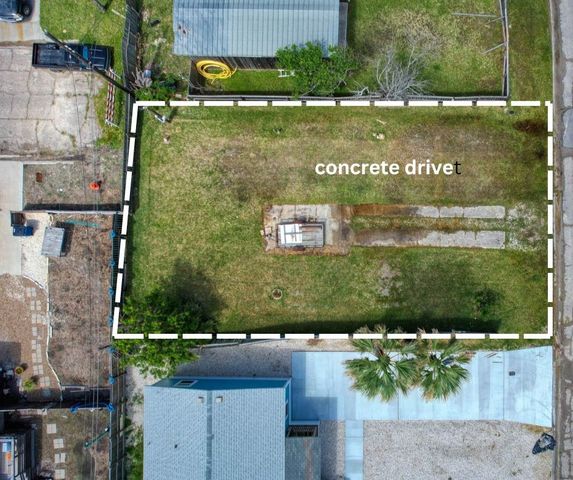 1510 Whispering Sands St, Port Aransas, TX 78373