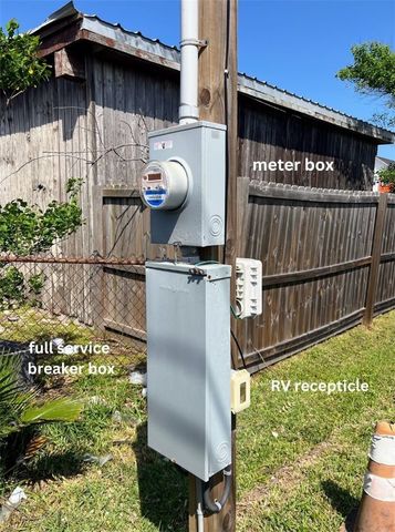 1510 Whispering Sands St, Port Aransas, TX 78373