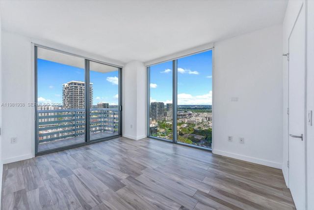 460 NE 28th St 3301, Miami, FL 33137