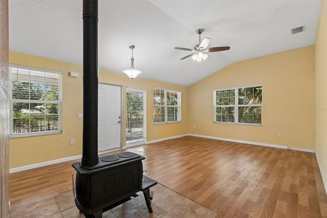 11274 S RIVIERA DRIVE, Homosassa, FL 34448