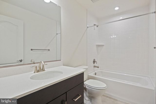 8262 LONGFORD RD, Millersville, MD 21108