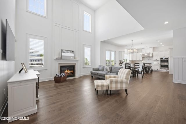 66 Windermere Road, Lincroft, NJ 07738