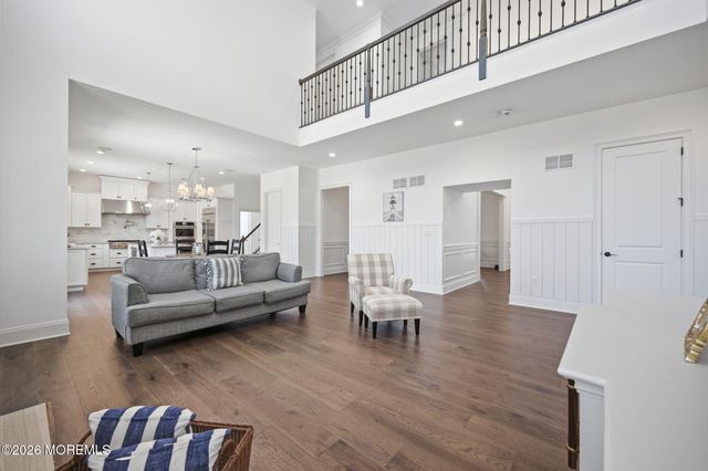 66 Windermere Road, Lincroft, NJ 07738