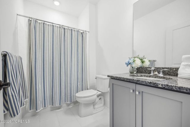 66 Windermere Road, Lincroft, NJ 07738
