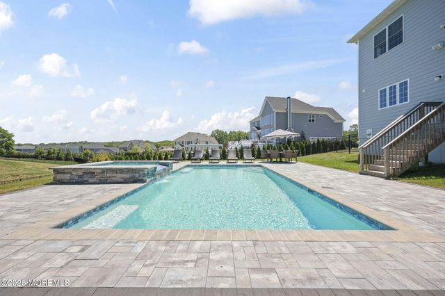 66 Windermere Road, Lincroft, NJ 07738