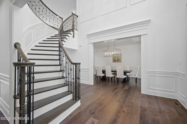 66 Windermere Road, Lincroft, NJ 07738