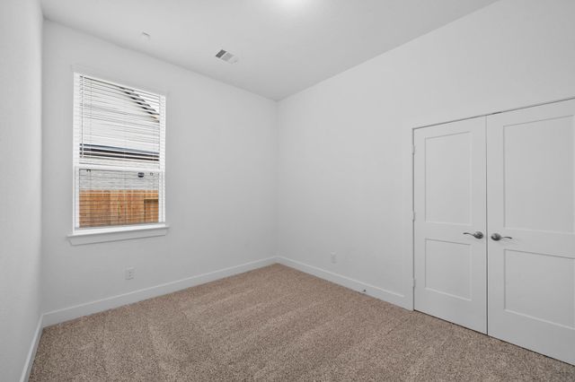 425 Mourning Dove Drive, Waller, TX 77447