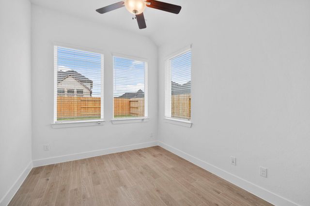 425 Mourning Dove Drive, Waller, TX 77447