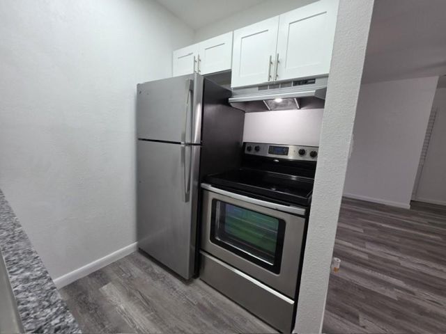 1958 Mckinley St 19, Hollywood, FL 33020