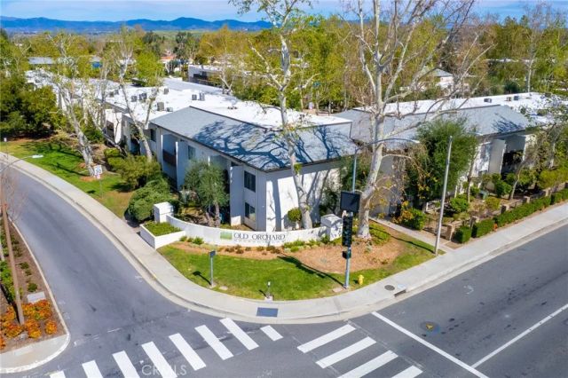 23515 Lyons 233, Valencia, CA 91355