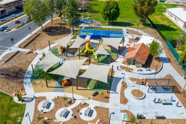 23515 Lyons 233, Valencia, CA 91355