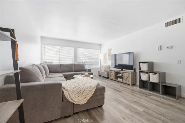 23515 Lyons 233, Valencia, CA 91355