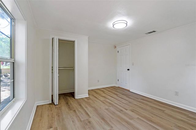 305 S ROSSITER STREET, Mount Dora, FL 32757