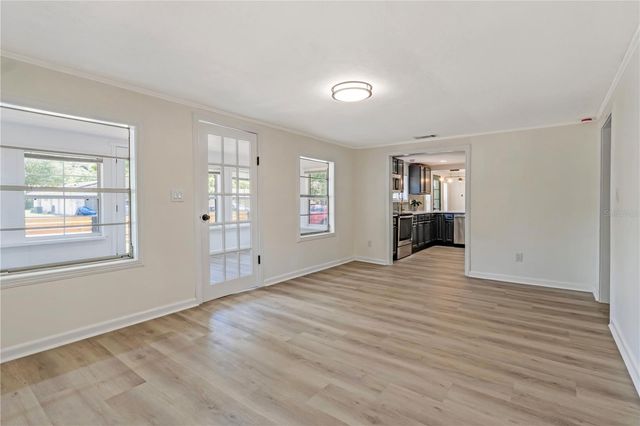 305 S ROSSITER STREET, Mount Dora, FL 32757
