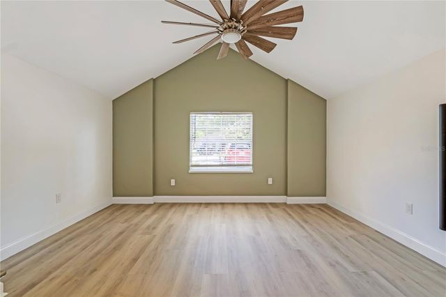 305 S ROSSITER STREET, Mount Dora, FL 32757