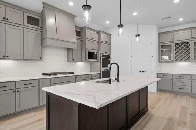 733 Cross Timbers Trace, Waller, TX 77484