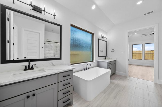 733 Cross Timbers Trace, Waller, TX 77484