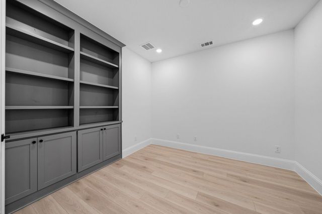 733 Cross Timbers Trace, Waller, TX 77484