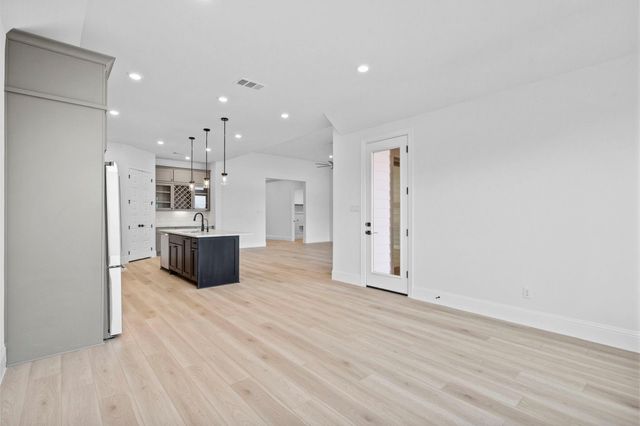 733 Cross Timbers Trace, Waller, TX 77484