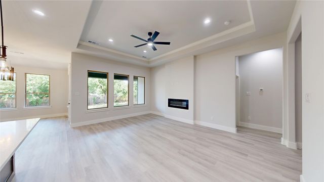 5624 Hiett Court, Fort Worth, TX 76112