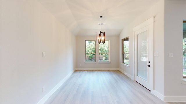 5624 Hiett Court, Fort Worth, TX 76112
