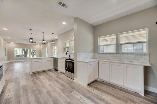 2945 May Street, Fort Worth, TX 76110