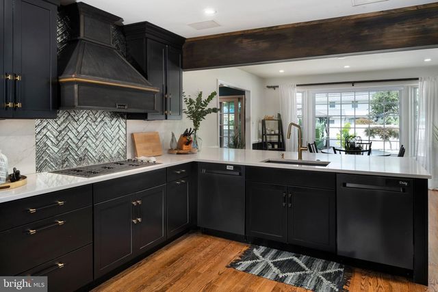 7 KEATS RD, Yardley, PA 19067