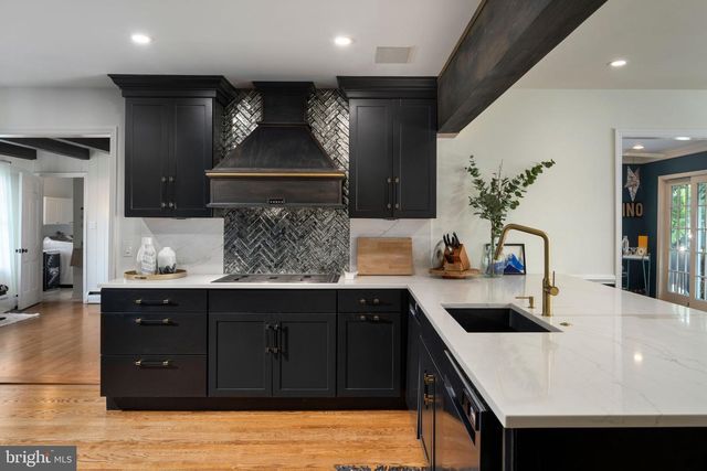7 KEATS RD, Yardley, PA 19067