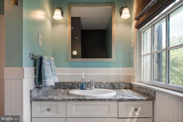 7 KEATS RD, Yardley, PA 19067