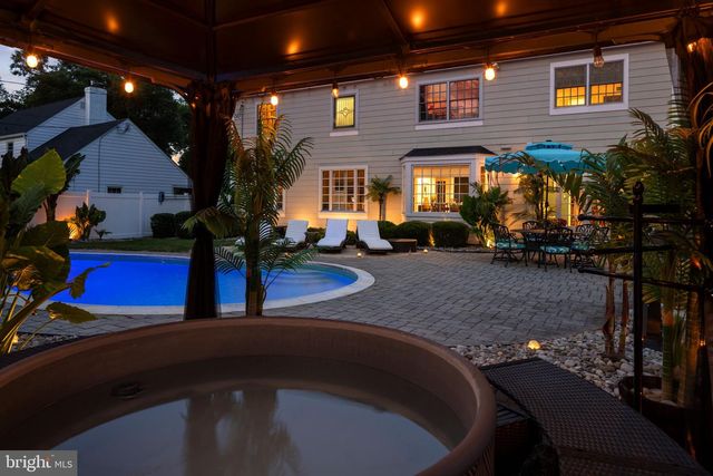 7 KEATS RD, Yardley, PA 19067