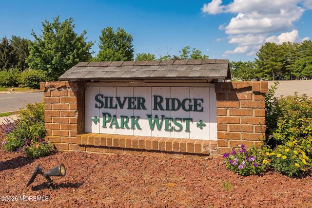 38 Westbrook Drive, Toms River, NJ 08757