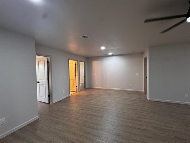 26218 N 2960 Road, Cashion, OK 73016