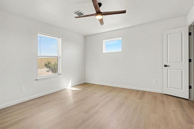 26218 N 2960 Road, Cashion, OK 73016