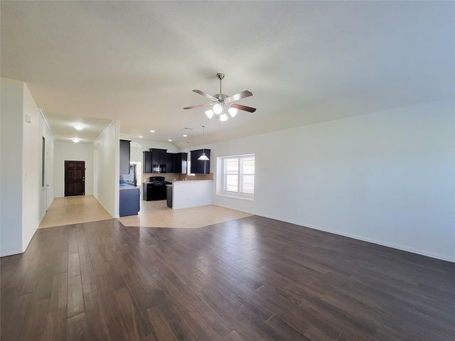 249 Harbor Bend Lane, Dickinson, TX 77539