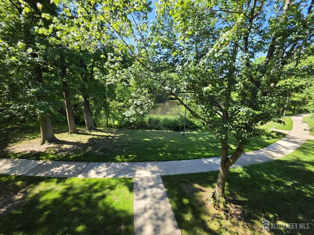 80 Pennsylvania Way, North Brunswick, NJ 08902