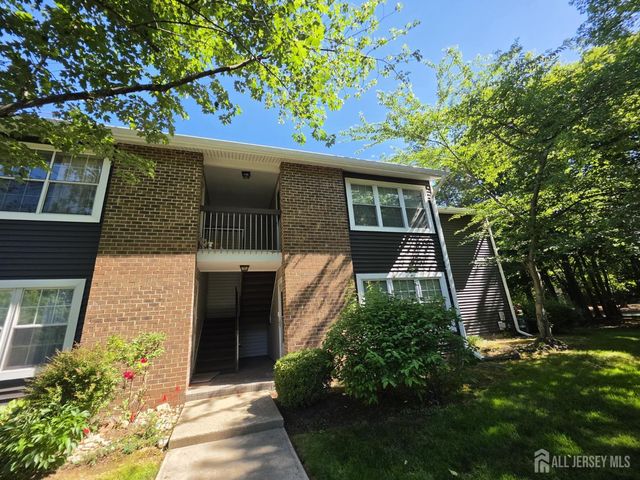 80 Pennsylvania Way, North Brunswick, NJ 08902