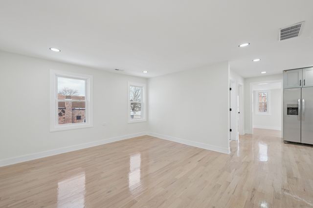 2339 S 59th Avenue, Cicero, IL 60804