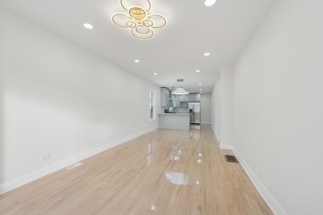 2339 S 59th Avenue, Cicero, IL 60804