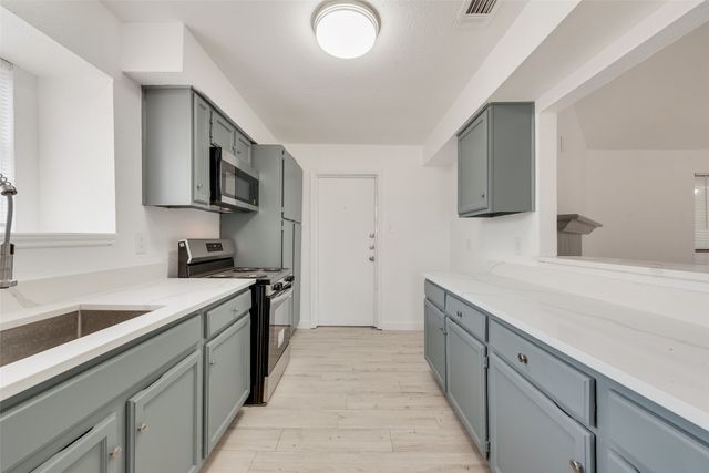 2815 Rio Grande Pass, Mesquite, TX 75150