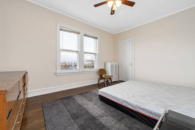 3617 N Sawyer Avenue 1, Chicago, IL 60618