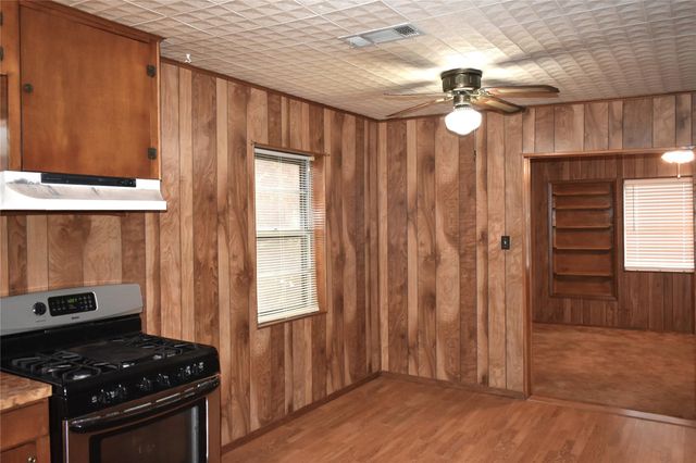 1601 Columbia Street, Liberty, TX 77575