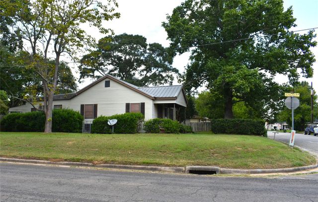 1601 Columbia Street, Liberty, TX 77575