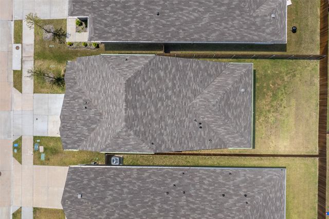 1037 Lakehaven Trail, Lavon, TX 75166