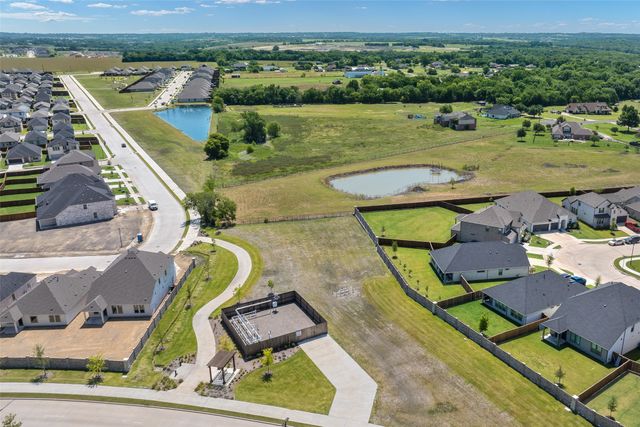 1037 Lakehaven Trail, Lavon, TX 75166