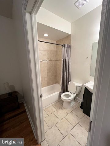 2136 N 18TH ST, Philadelphia, PA 19121