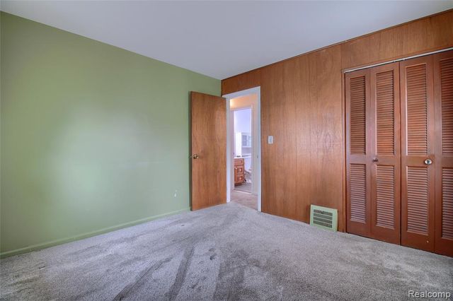 11327 Columbia Street, Redford, MI 48239