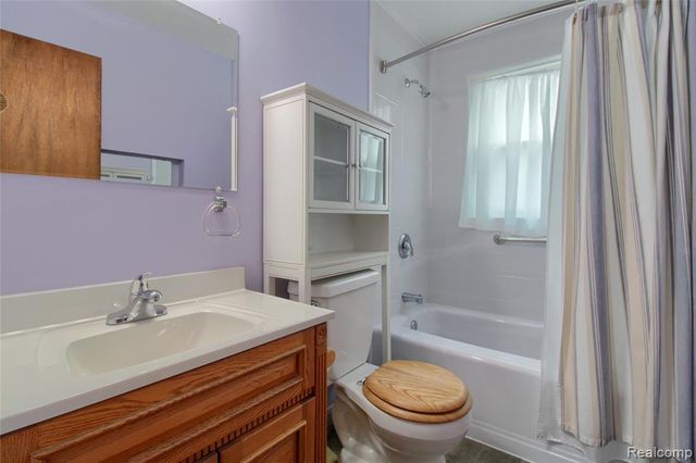 11327 Columbia Street, Redford, MI 48239