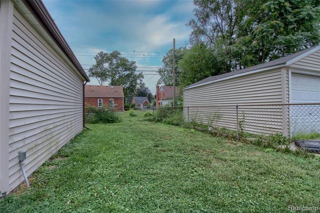 11327 Columbia Street, Redford, MI 48239