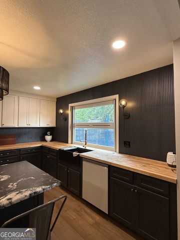 169 Cathy Lane NE, Calhoun, GA 30701