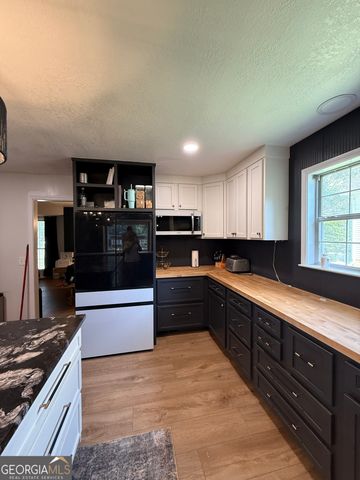 169 Cathy Lane NE, Calhoun, GA 30701